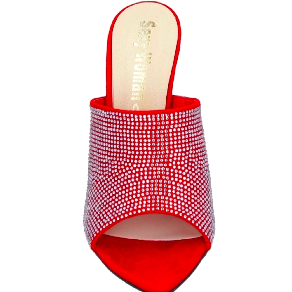 Sexy Woman Red mule
